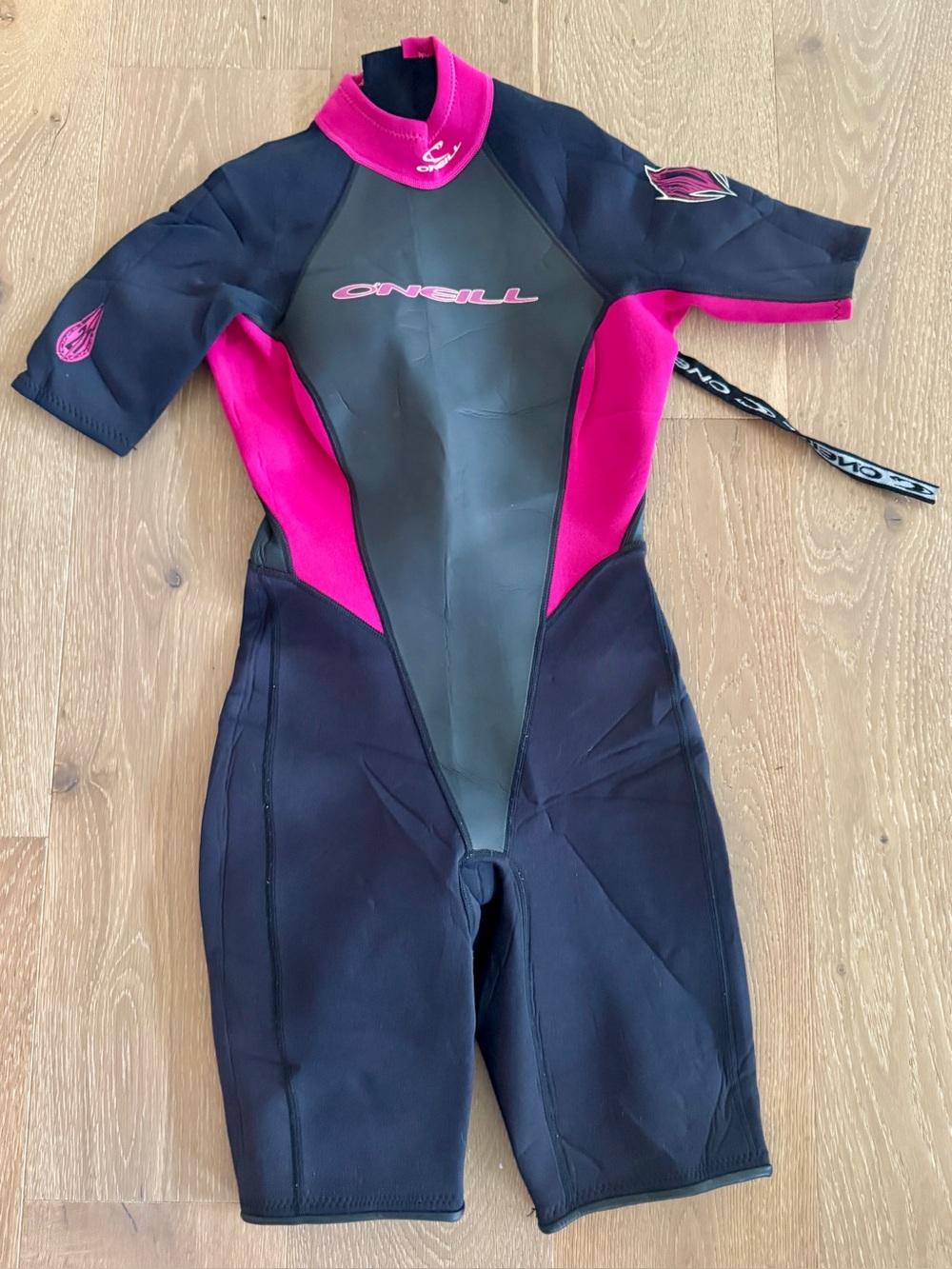 O'Neill Women’s Wetsuit - Black & Hot Pink